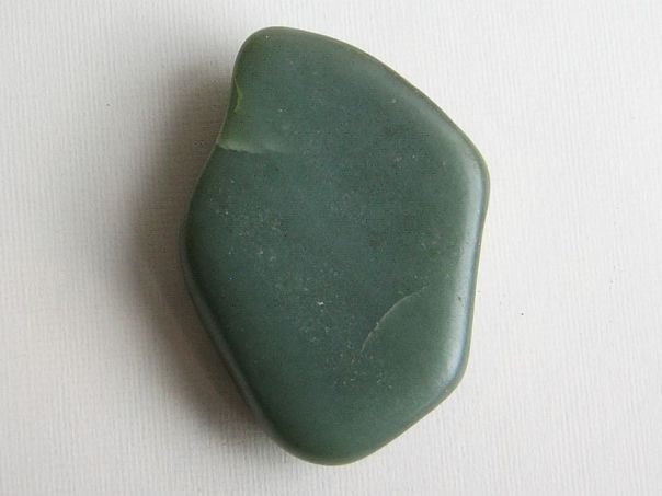 Small dark green Hetian boulder – (9417)